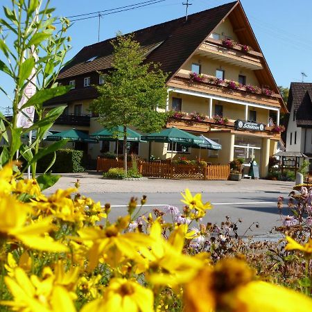Hotel-Restaurant Gasthof Zum Schuetzen 拜尔斯布龙 外观 照片
